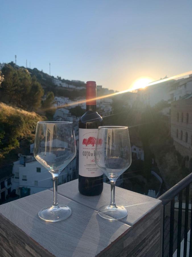 El Balcon De La Roca Apartment Setenil De Las Bodegas Exterior photo